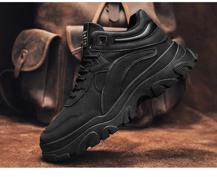 Men's Desert Boots Winter Warmth Tactical 2024 New Men's Fashion Strap Naked Boots Outdoor Platform Work Shoes Bota Masculina
