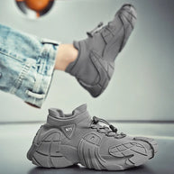 Fashion Men Designer Black Sneakers High Quality Running Socks Shoes Men Casual Trainers Breathable Male Walking Jogging Shoes