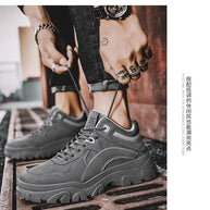 Men's Desert Boots Winter Warmth Tactical 2024 New Men's Fashion Strap Naked Boots Outdoor Platform Work Shoes Bota Masculina