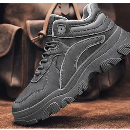 Men's Desert Boots Winter Warmth Tactical 2024 New Men's Fashion Strap Naked Boots Outdoor Platform Work Shoes Bota Masculina