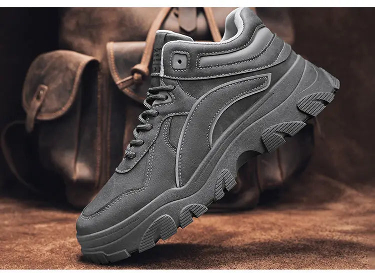 Men's Desert Boots Winter Warmth Tactical 2024 New Men's Fashion Strap Naked Boots Outdoor Platform Work Shoes Bota Masculina